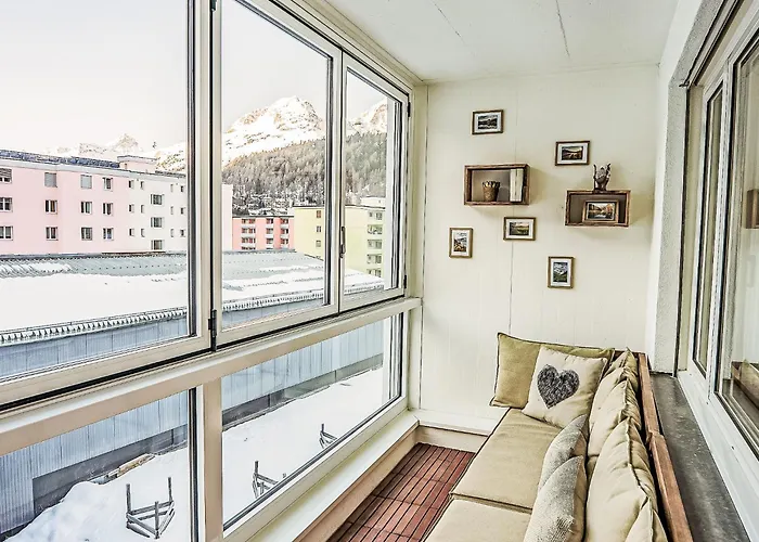 Chesa Fleury By Interhome *